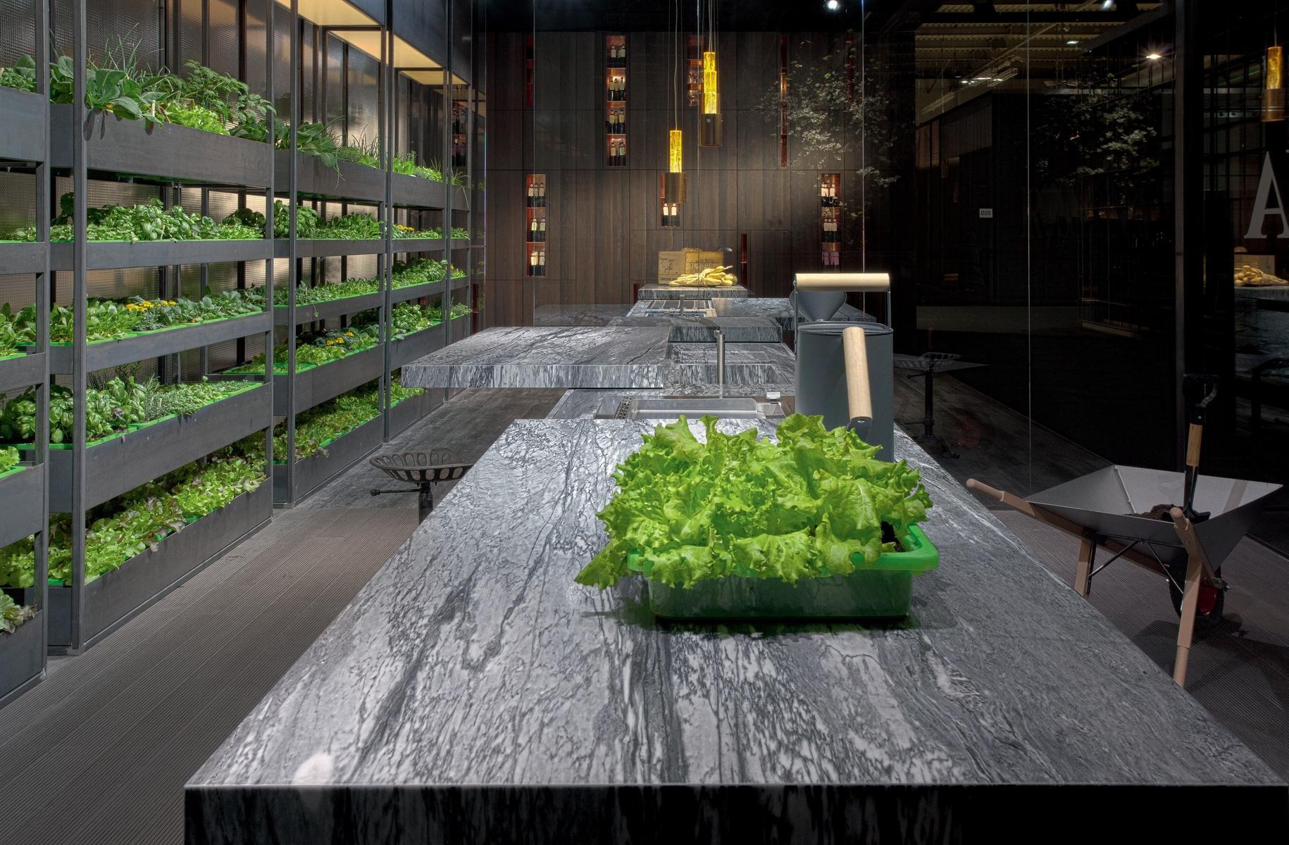 Kitchen with island Rossana K-in / K-out