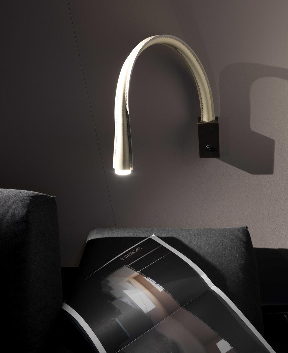 LED leather reading lamp | Flexiled Leather by Contardi