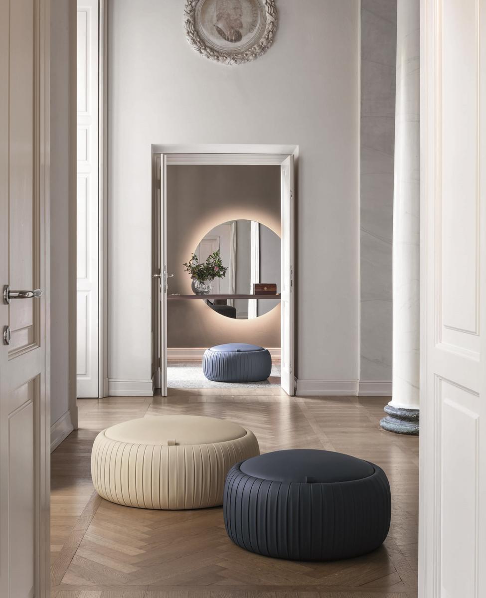 Storage round Eco-leather pouf | Plissé by Tonin Casa