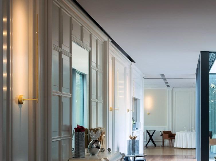 LED wall lamp | Light Stick V by Catellani & Smith