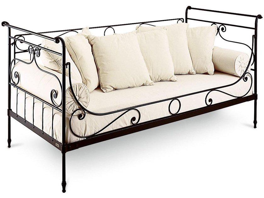 Iron sofa | Luigi Filippo by Cantori