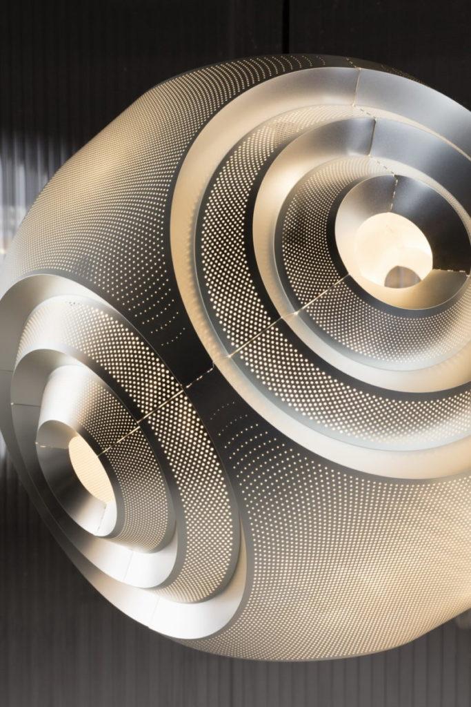 Metal pendant lamp in a contemporary style | Curve by Tom Dixon