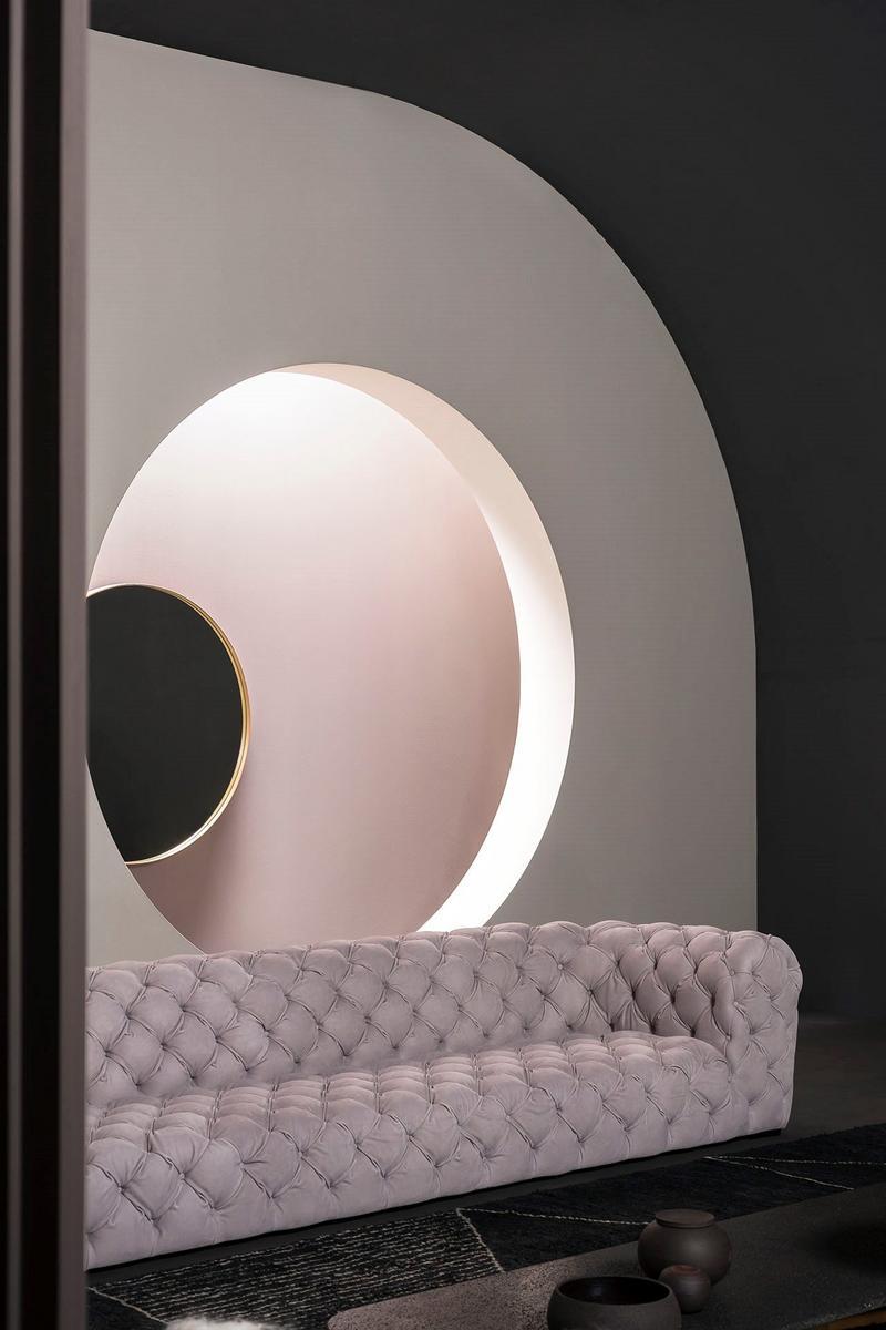 Tufted leather sofa | Chester Moon by Baxter