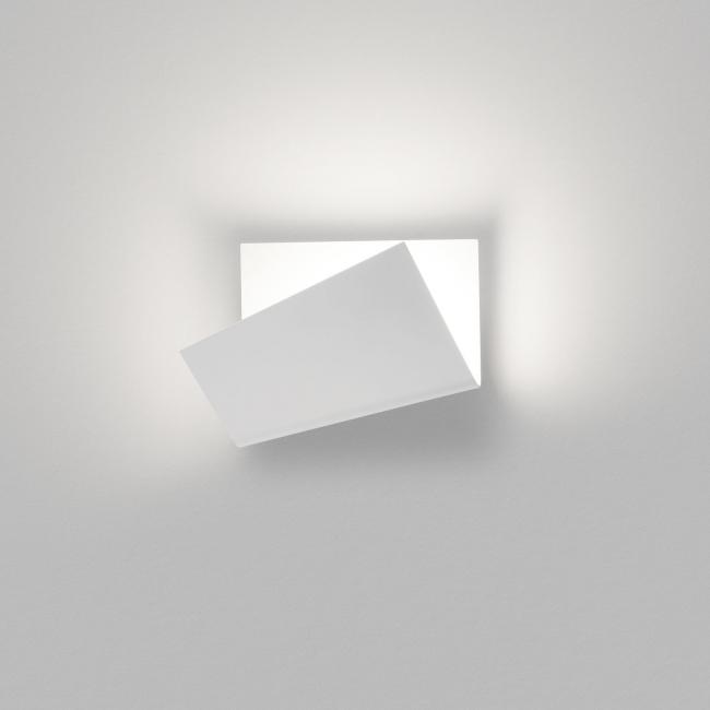 LED wall lamp with dimmer | Breess by Delta light