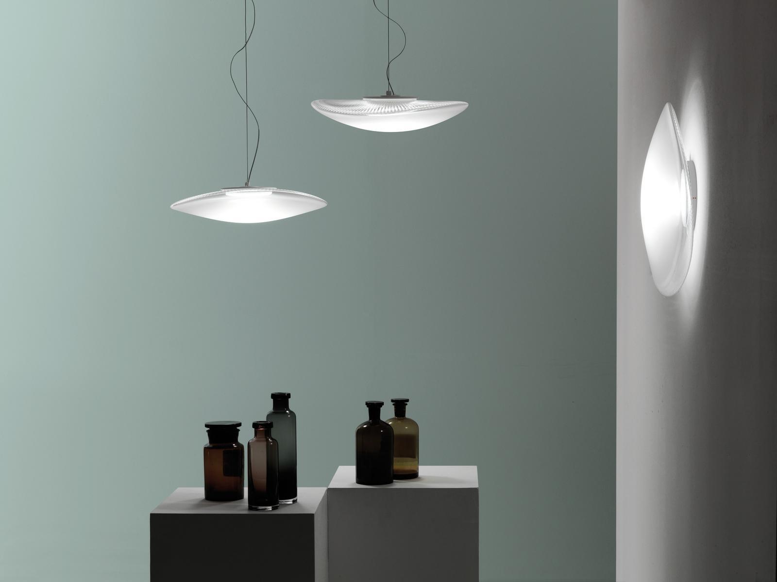 LED blown glass wall light | Loop by Fabbian