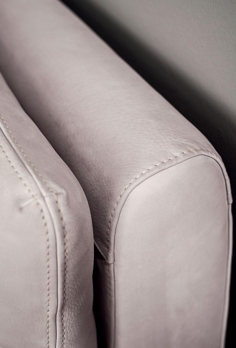 Upholstered double bed | Viktor by Baxter