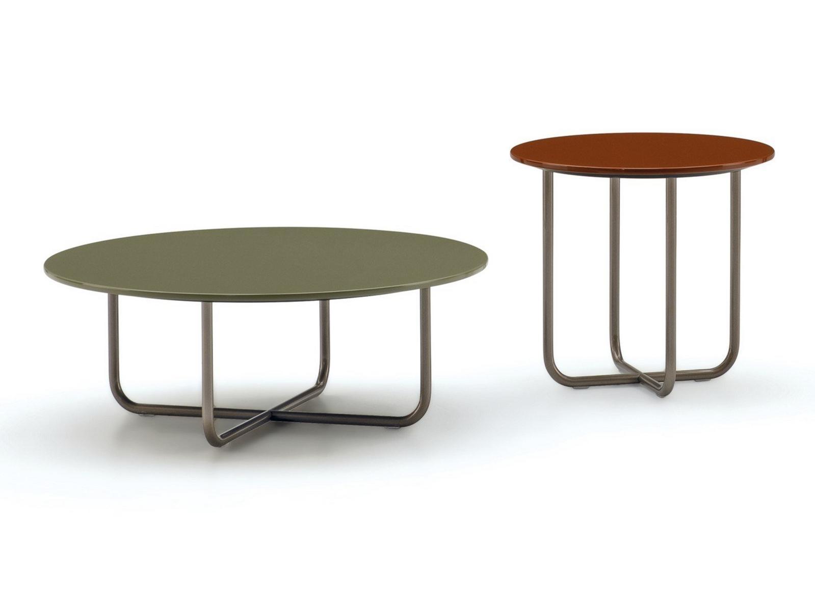 Round garden side table | Sunray Meg by Minotti