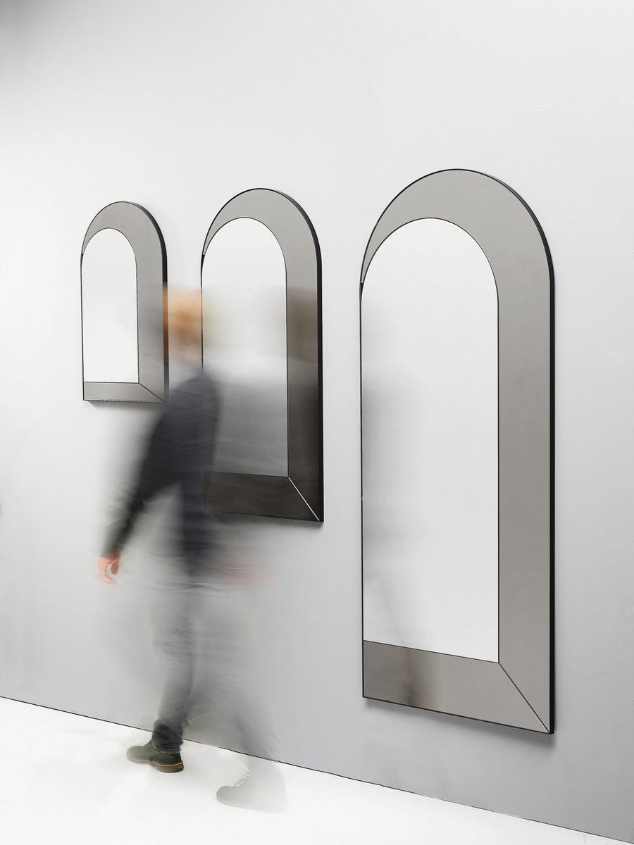 Wall-mounted mirror | Peek by Midj