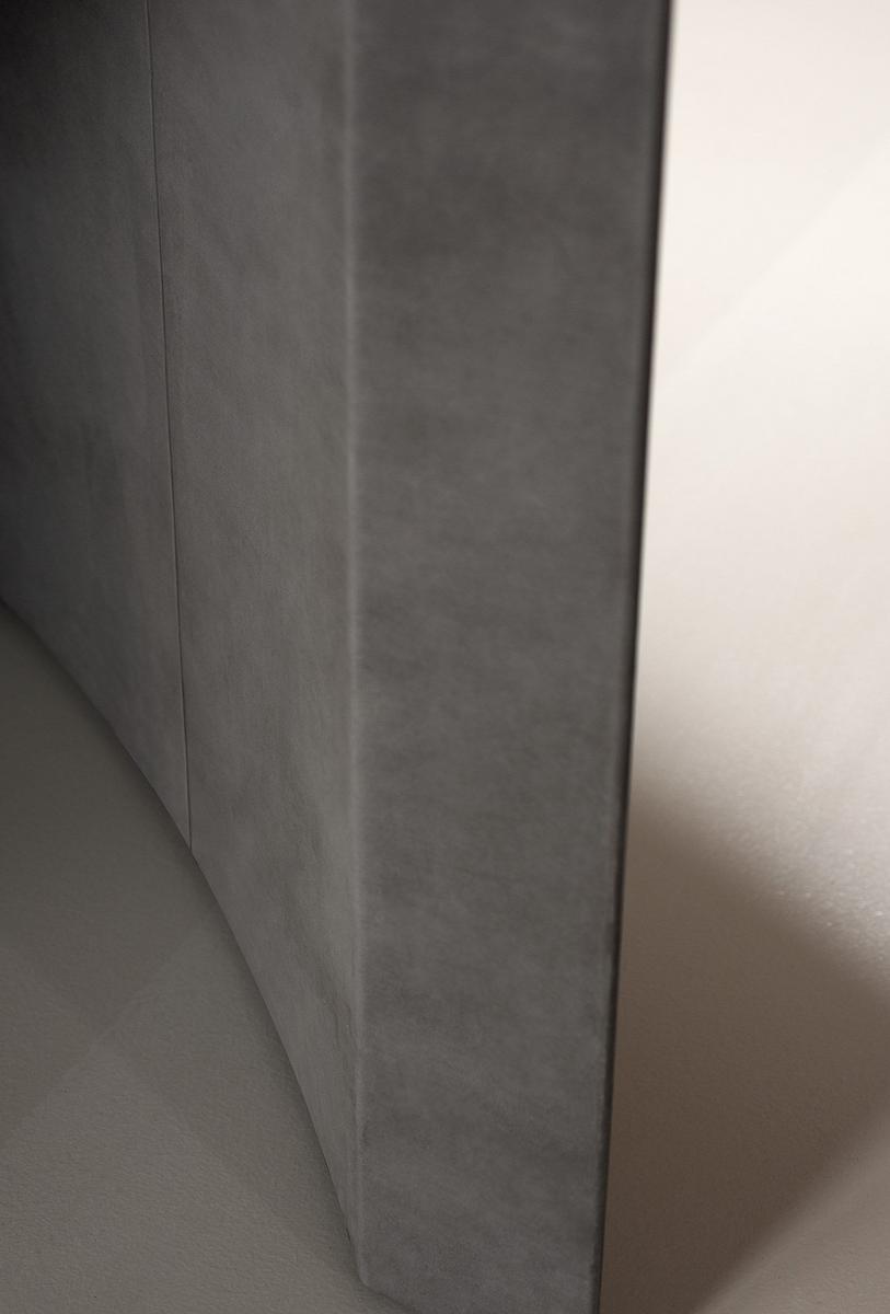 Oval marble table with base covered in leather | Ronchamp by Baxter