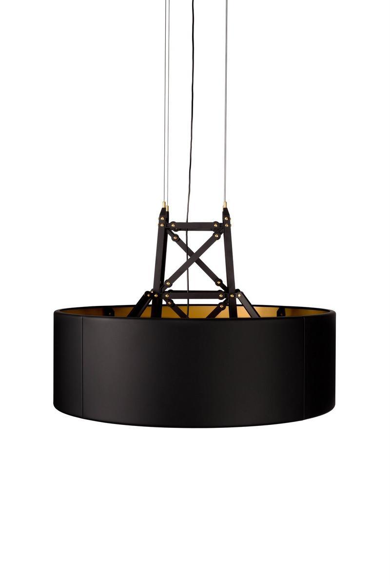 Die cast aluminium pendant lamp | Construction by Moooi