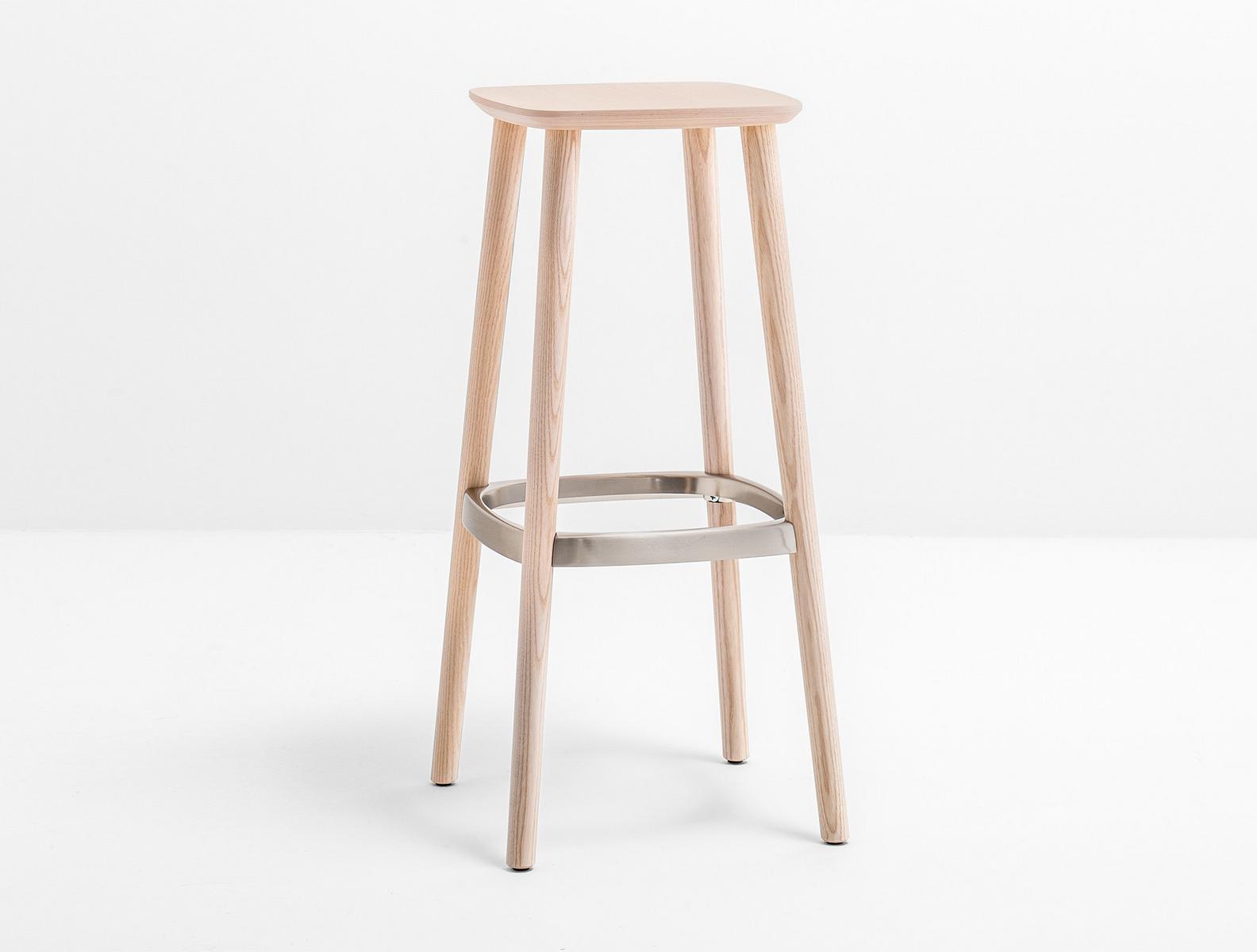 Wooden stool with footrest | Babila 2706 by Pedrali