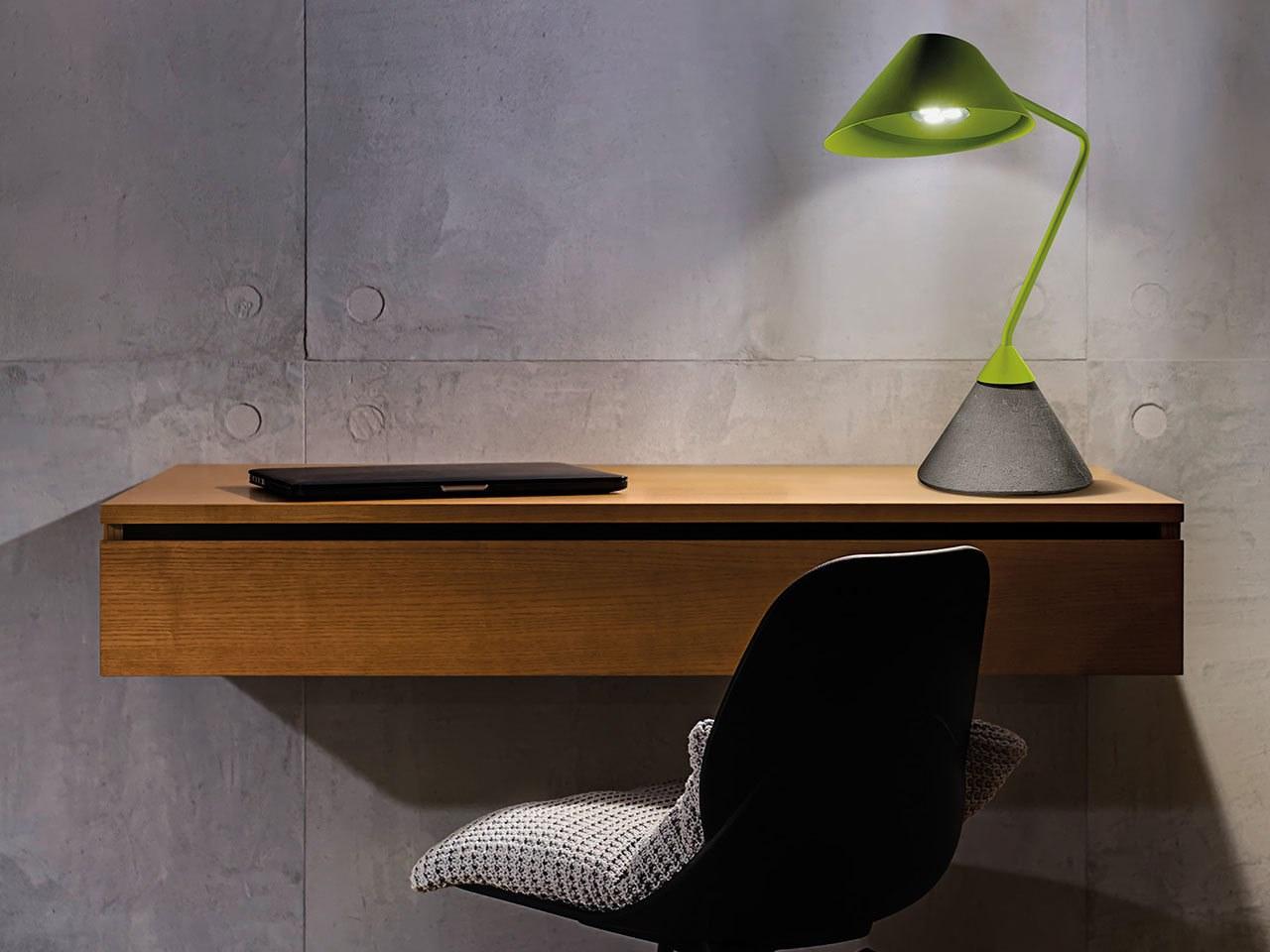 LED with swing arm metal table lamp with cement base | Flamingo by Italamp