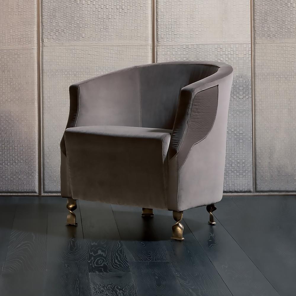 Leather armchair in a classic style | Angel by Rugiano
