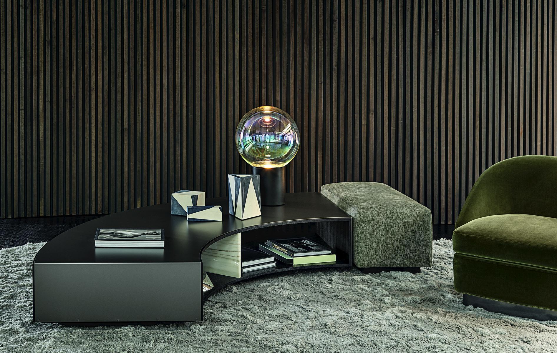 Low coffee table with storage space | Amber by Minotti