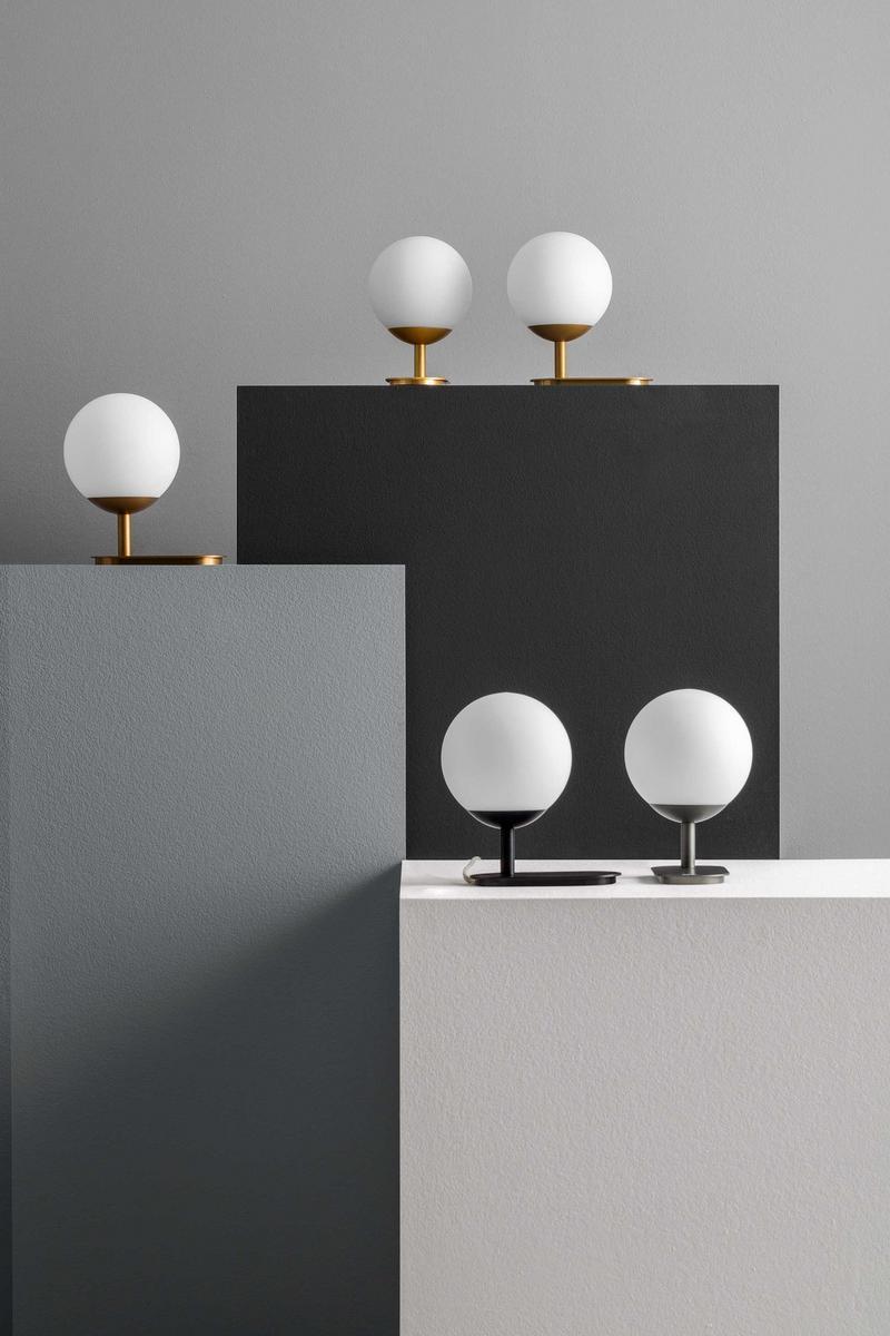 LED aluminium table lamp with dimmer | La Pallina by Olev