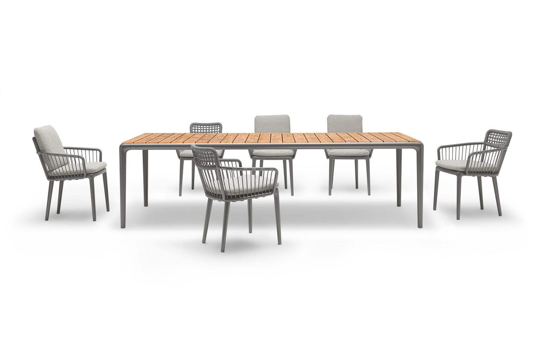 Upholstered aluminium garden chair with armrests | 232 Yoko by Rolf Benz