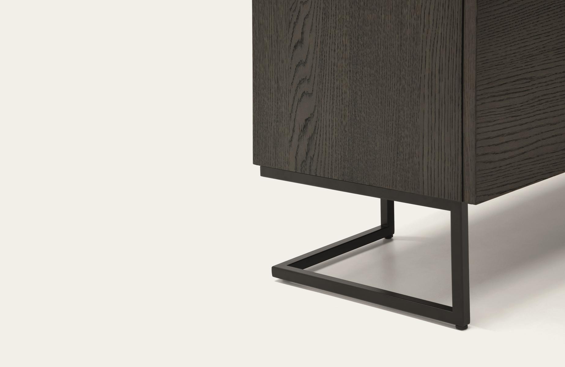 Wooden sideboard with doors | Grafica by Pianca