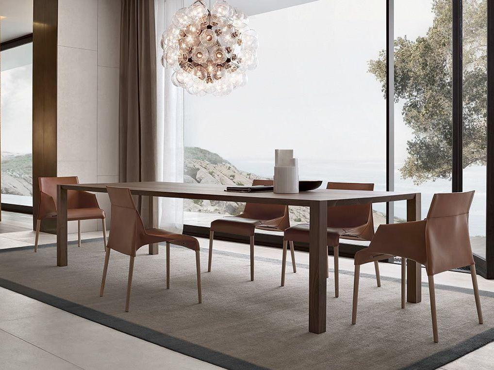 Tanned leather chair with armrests | Seattle by Poliform