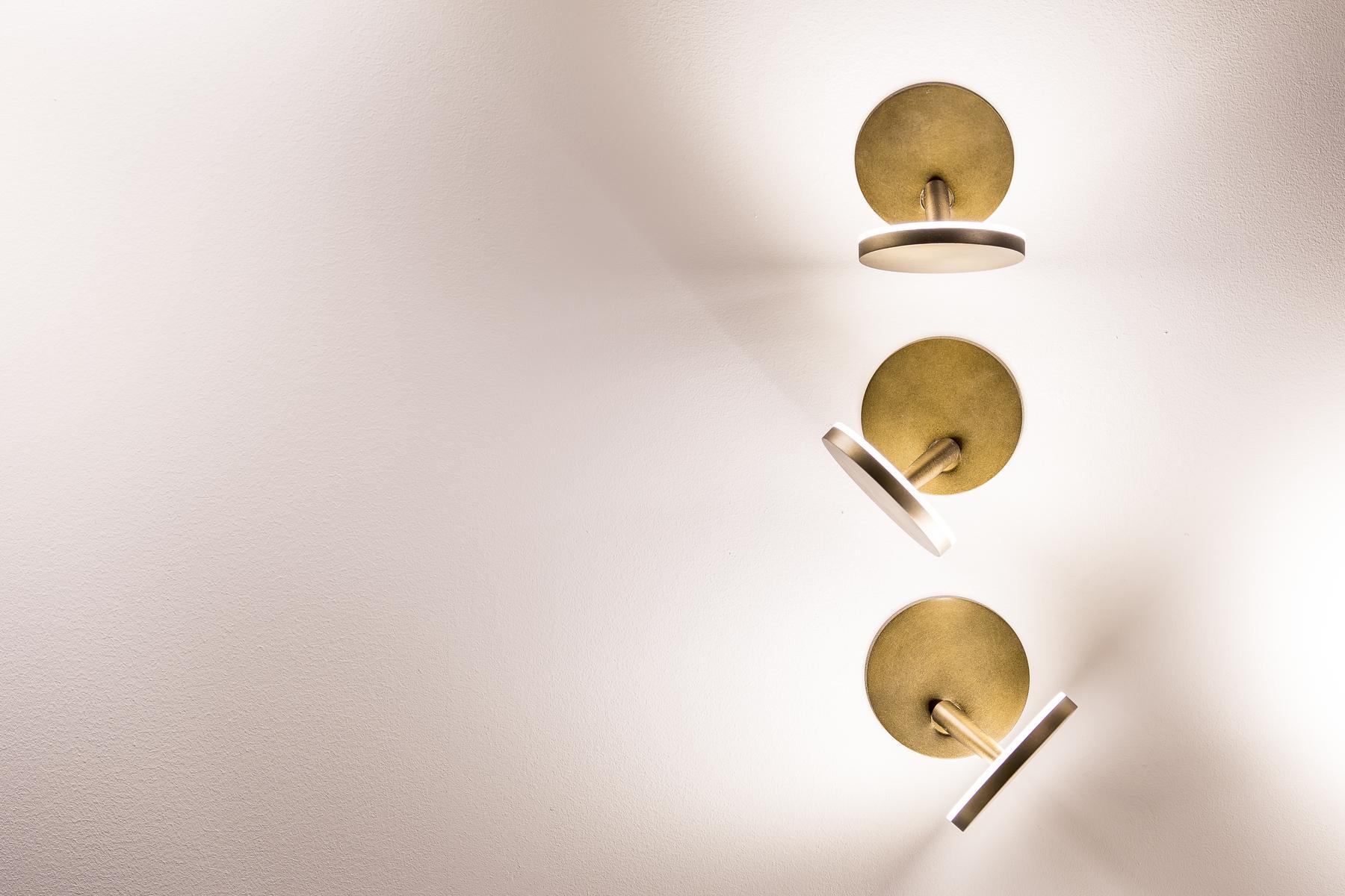 LED adjustable die cast aluminium wall lamp | Bella by Panzeri