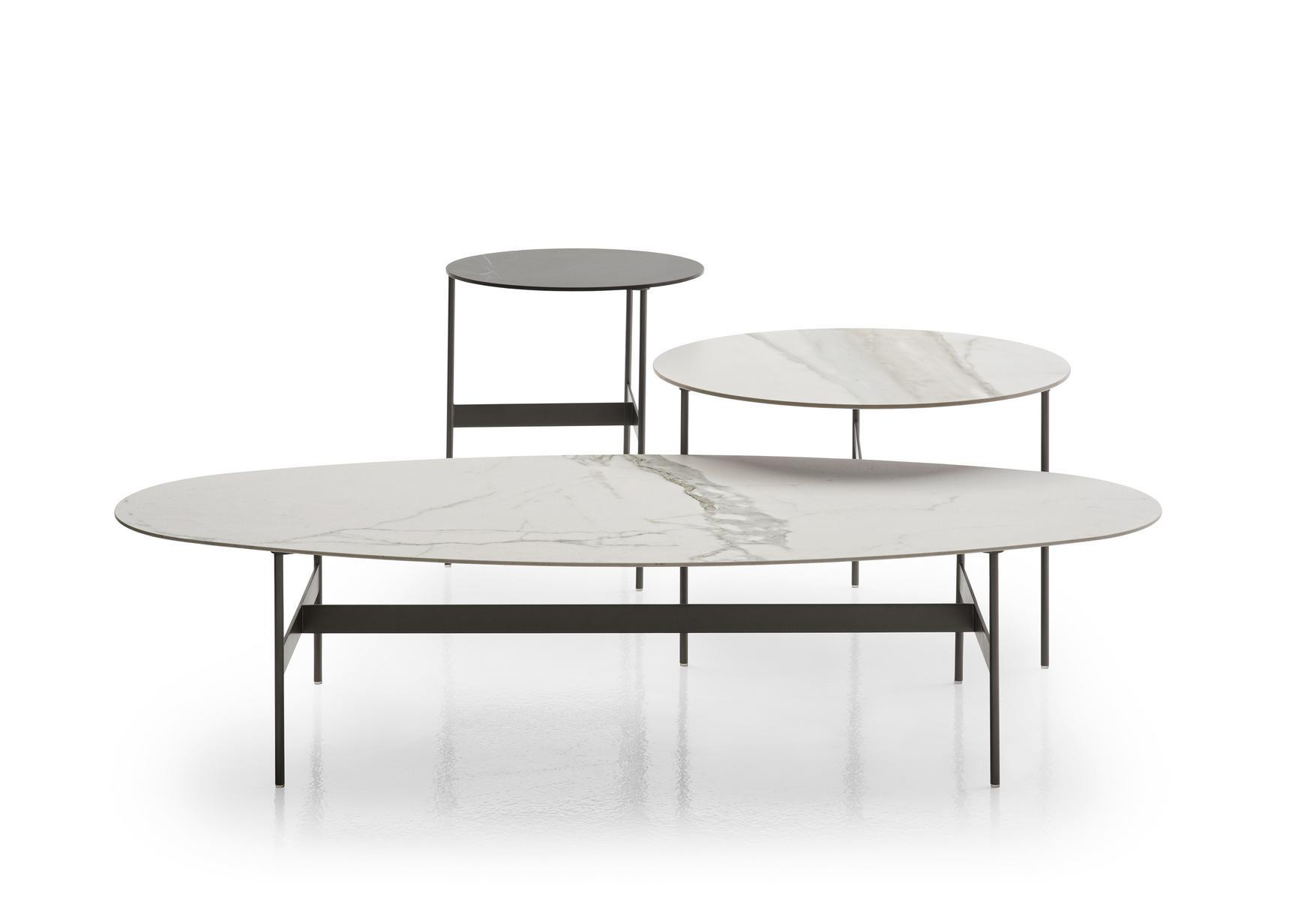 Low round porcelain stoneware coffee table | Formiche by B&B Italia