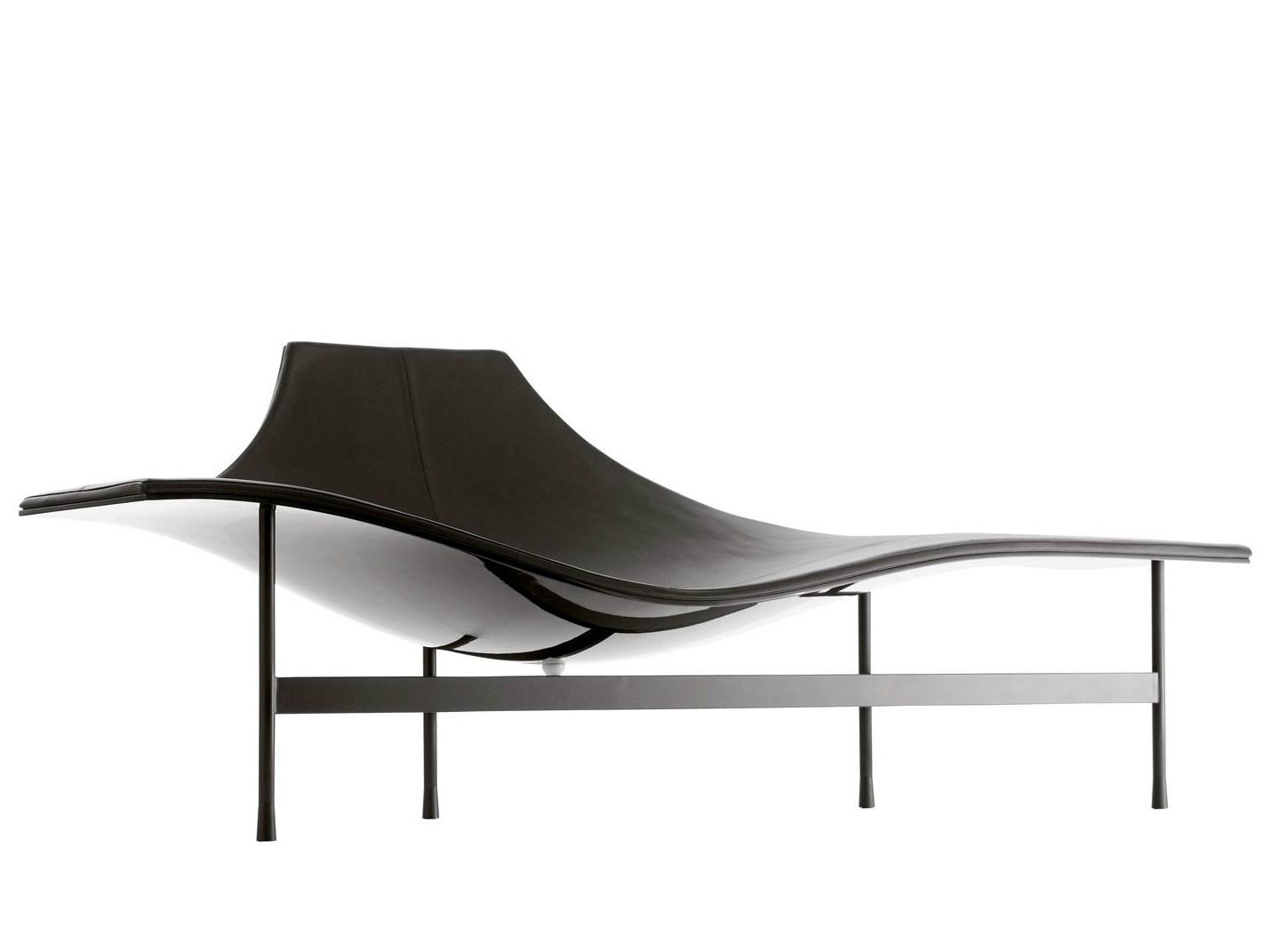 Leather Chaise longue | Terminal 1 by B&B Italia