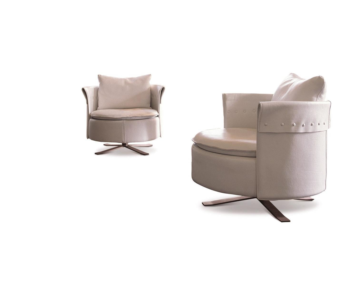 Velvet armchair | Charme by Longhi