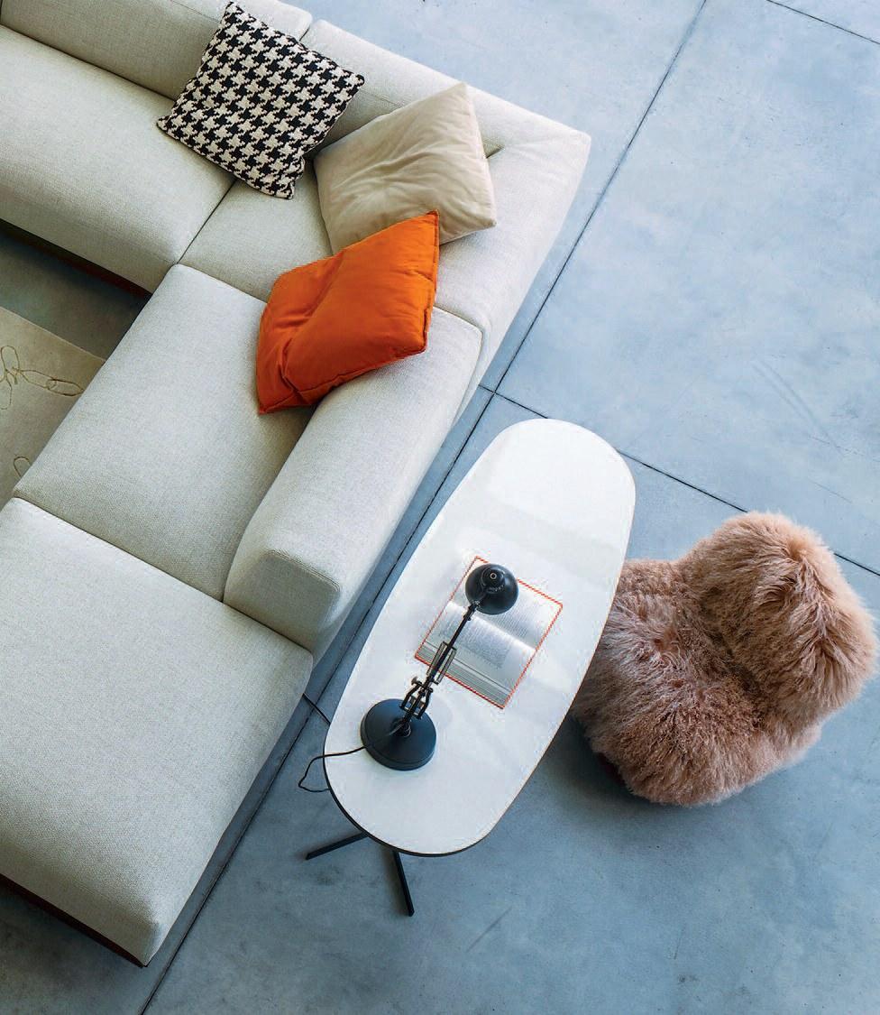 Upholstered fur armchair | Botolo Low by Arflex