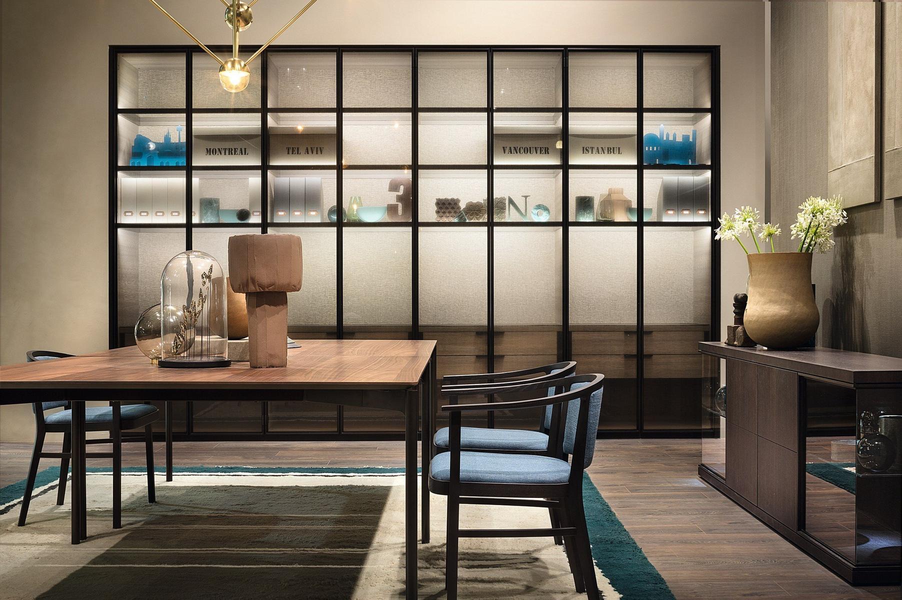 Rectangular aluminium and wood table | Luce by Lema