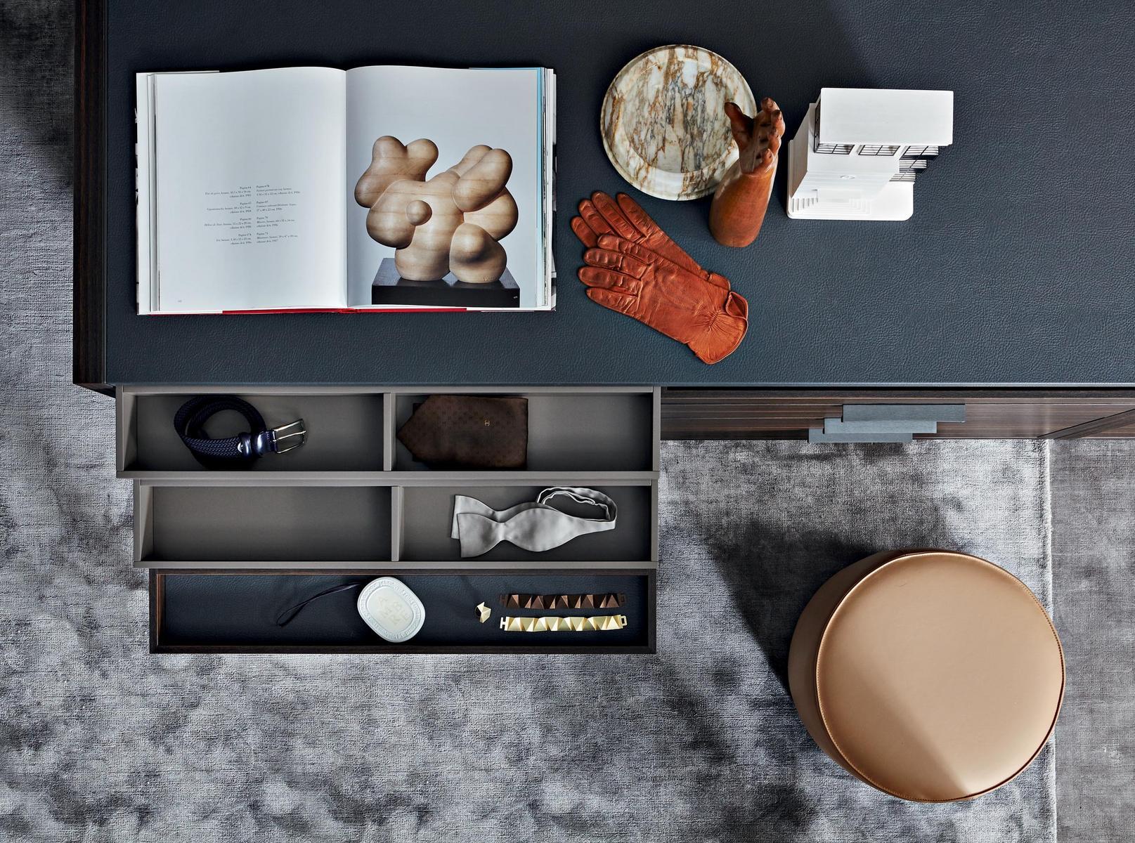 Wooden chest of drawers | Gliss Master Island by Molteni