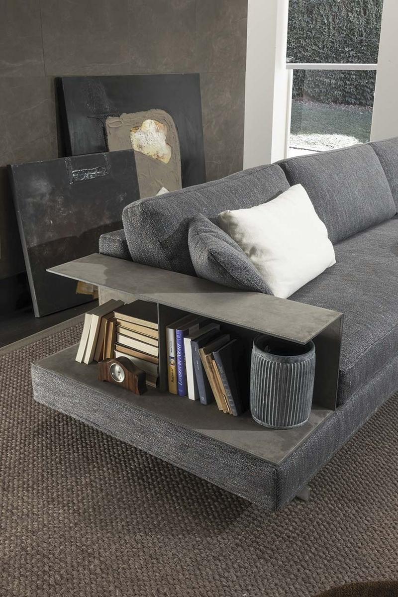 Sled base sectional fabric sofa | Davis Case by Frigerio