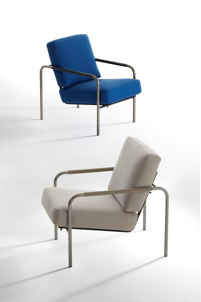 Upholstered easy chair with armrests | Susanna by Zanotta