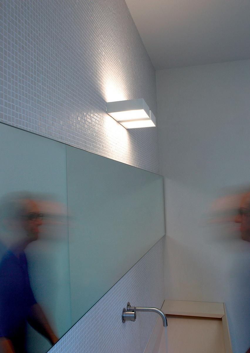 Glass and metal wall lamp | Toast by Davide Groppi