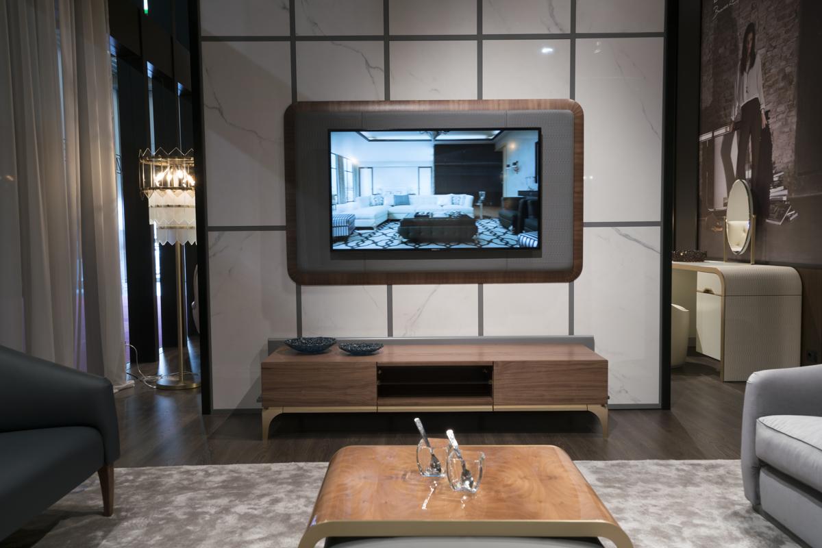 Wall-mounted leather TV cabinet with cable management | Duca by Bruno Zampa