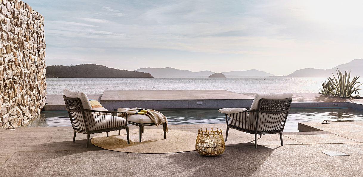 Fabric and aluminium garden armchair with armrests | 271 Yoko by Rolf Benz