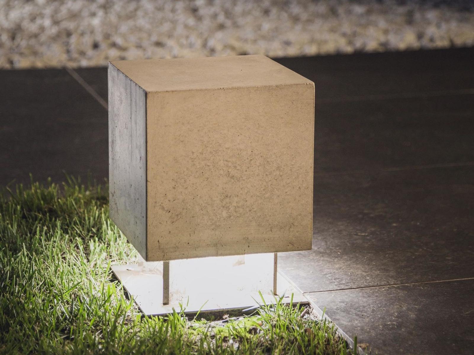 LED cement bollard light with speaker | Cemento by Olev