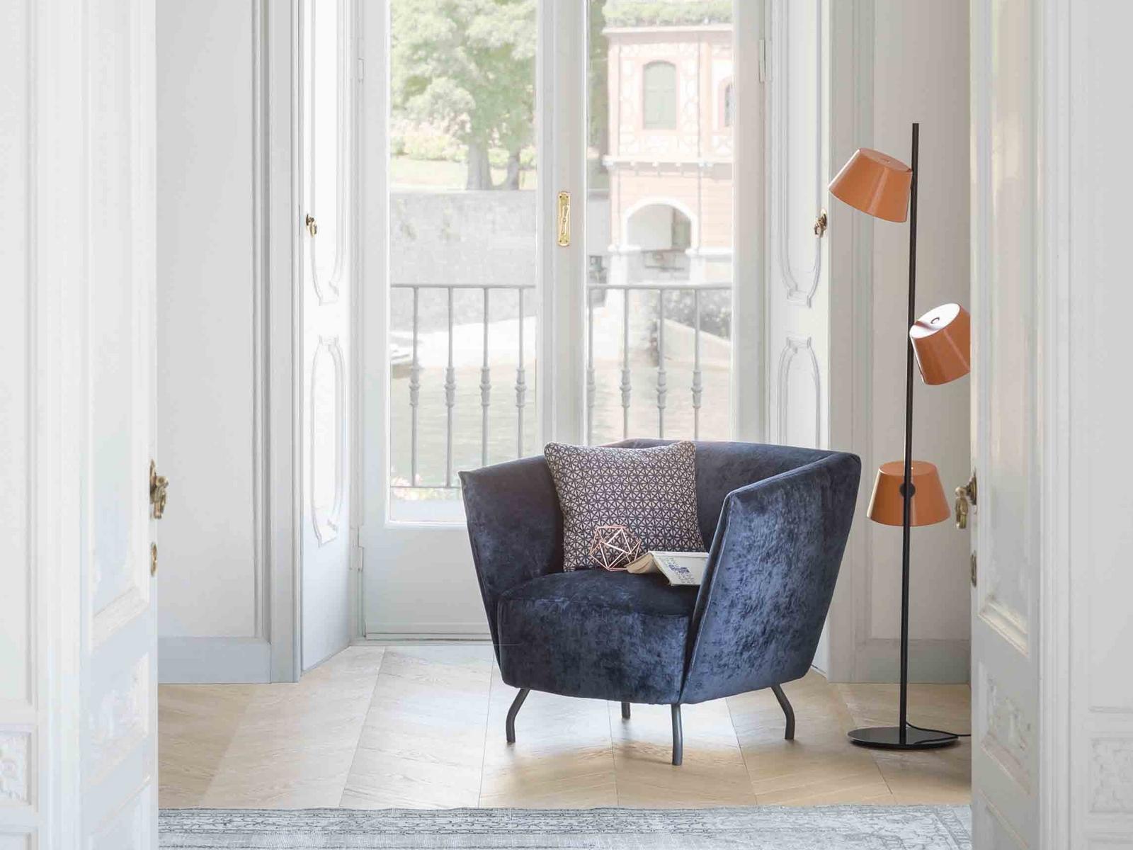 Upholstered fabric lobby chair with armrests | Arno by Bonaldo