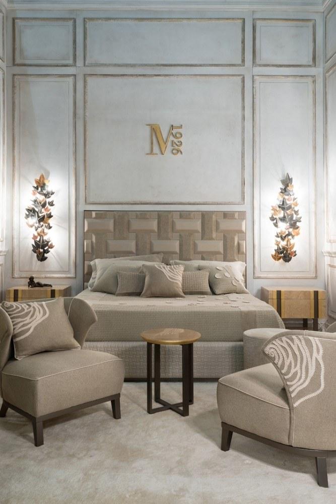 Leather bed with high headboard | Romeo by Mantellassi 1926