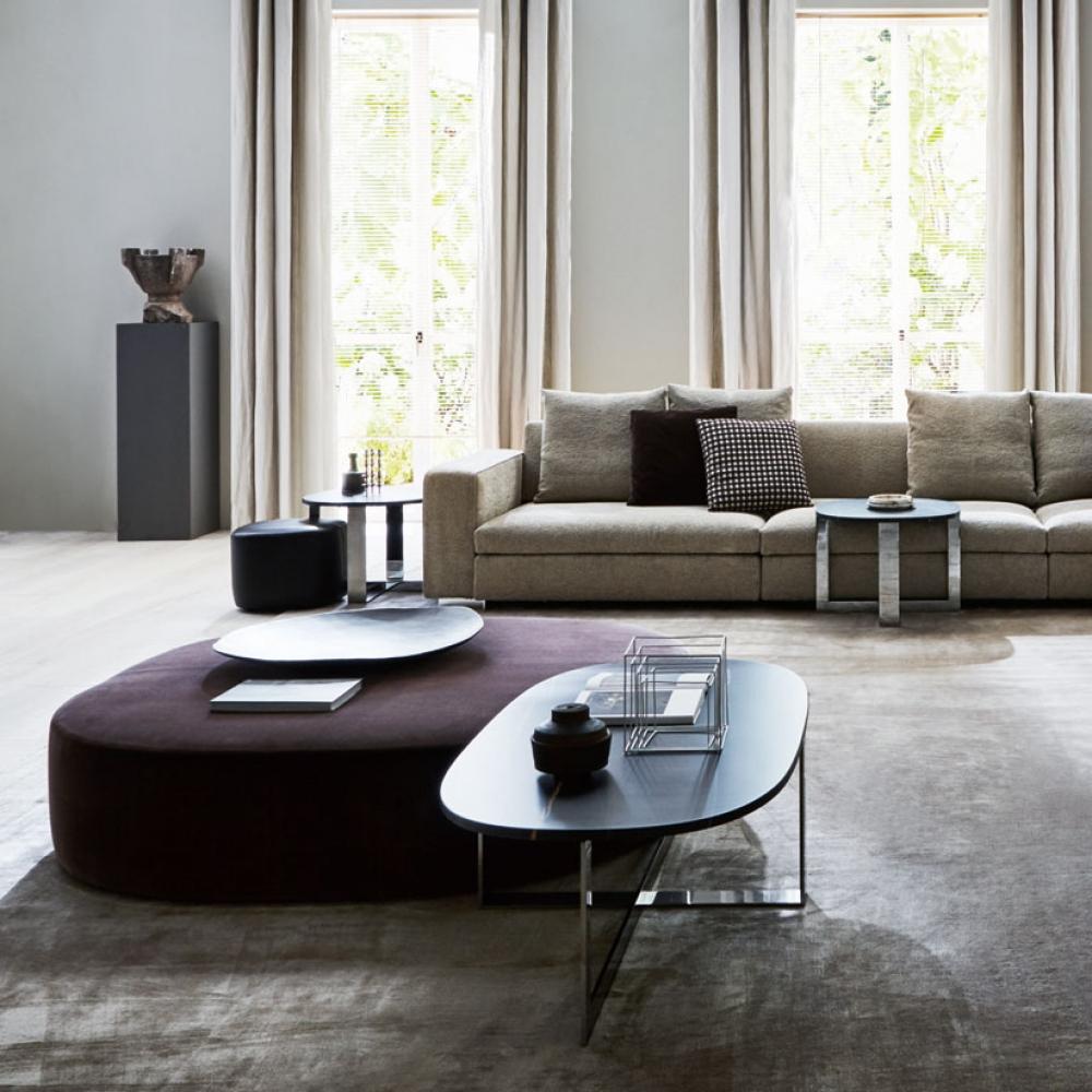 Oval stone coffee table | Domino Next by Molteni