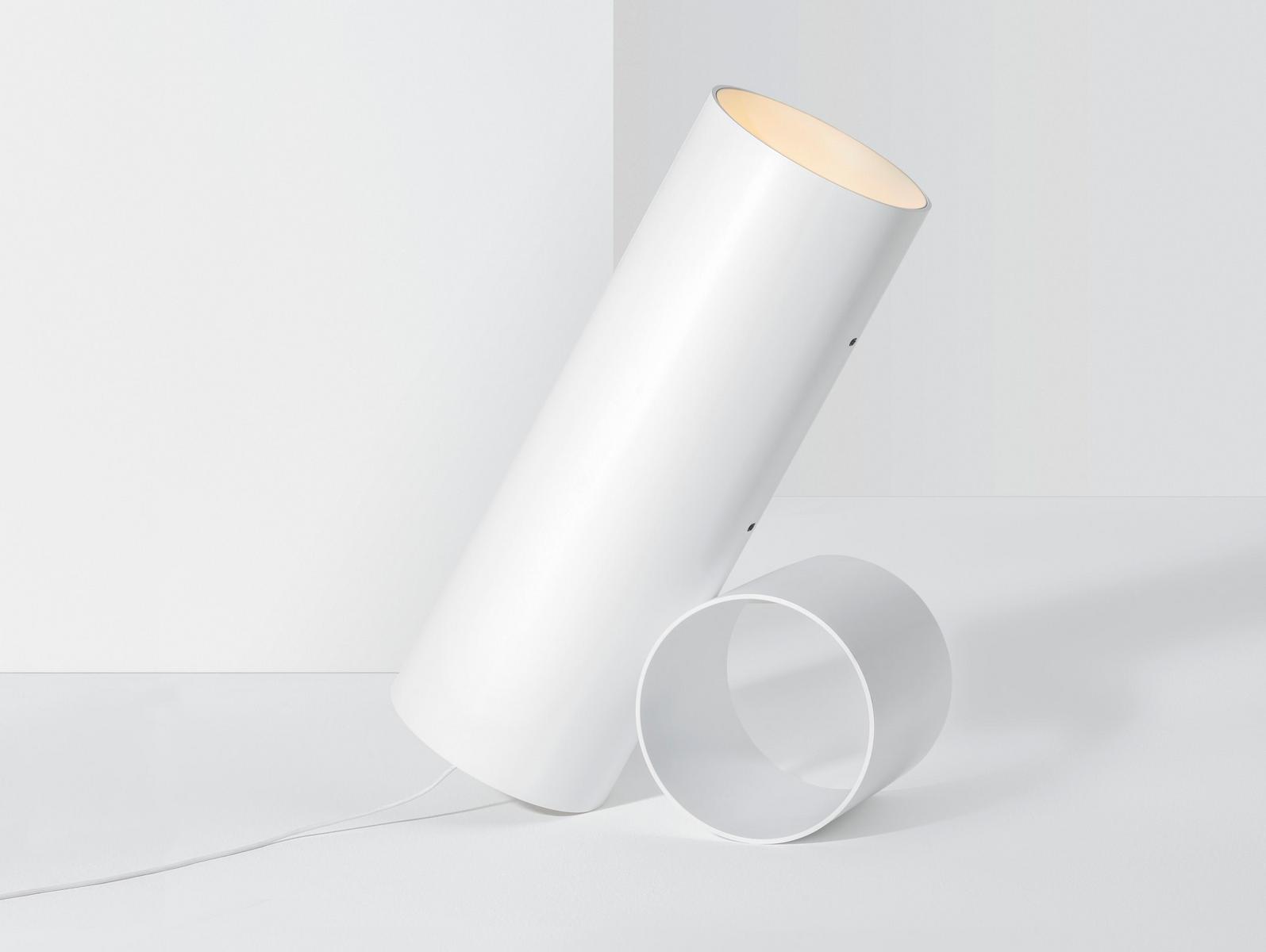 LED adjustable floor lamp | Sawaru by Flos
