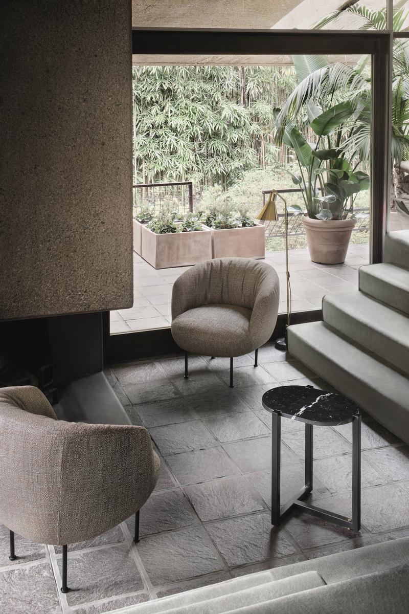 Oval marble coffee table | Sigmund by Arflex