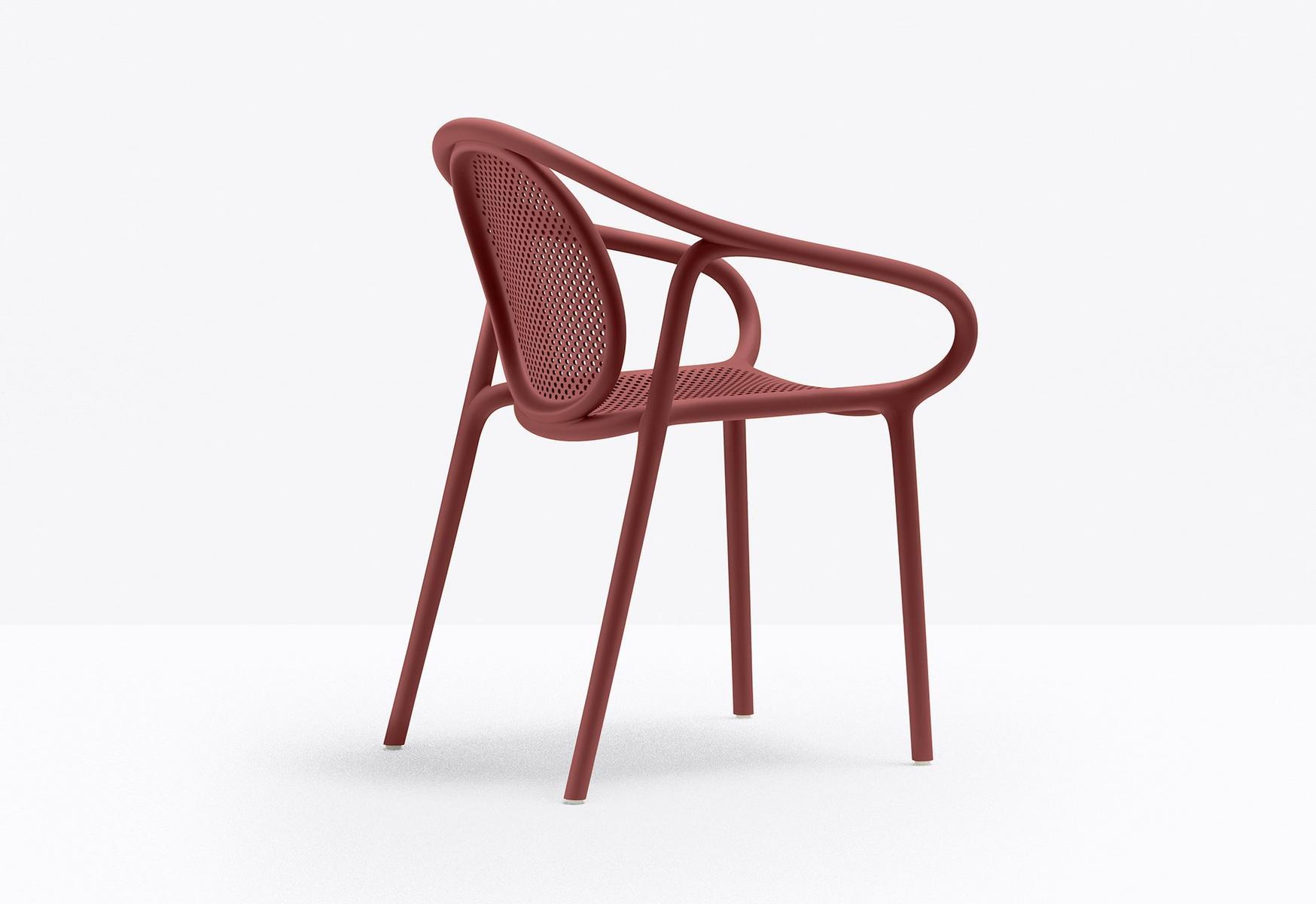 Stackable polypropylene chair with armrests | Remind 3735 by Pedrali