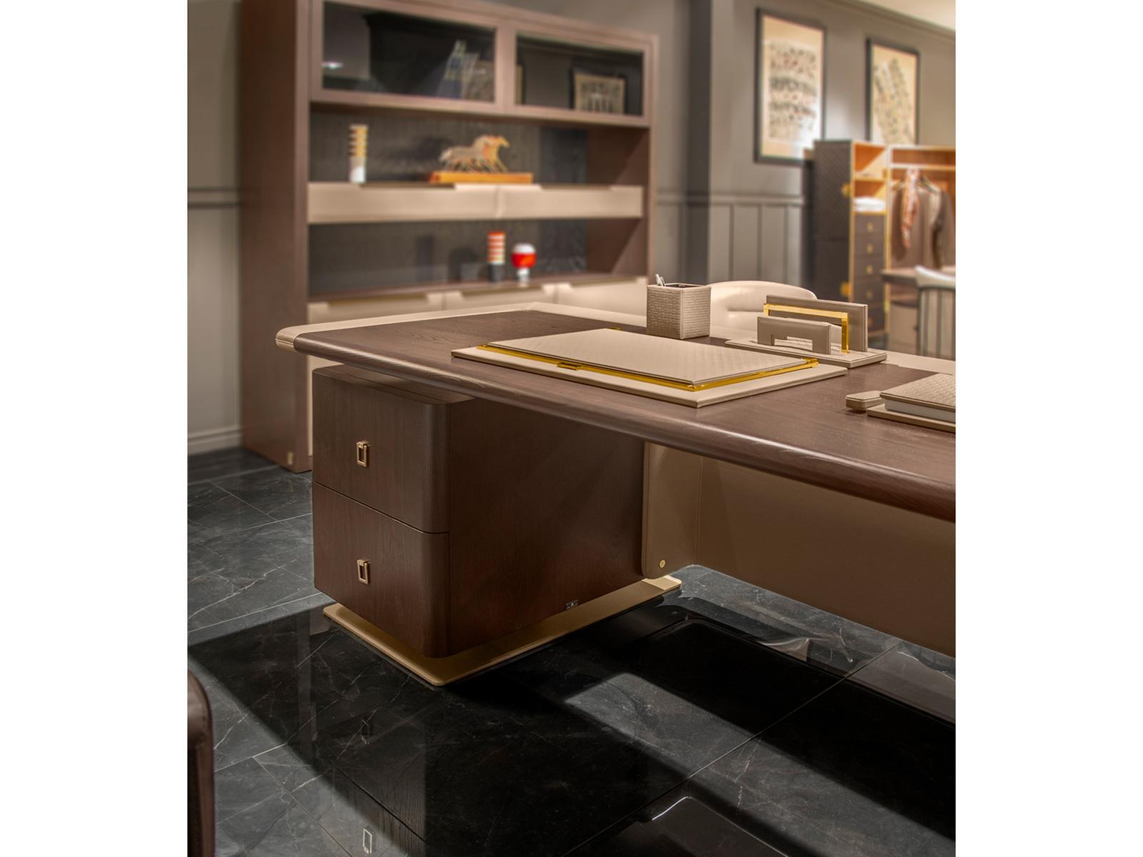 Leather executive desk with drawers | Yangoon by Formitalia