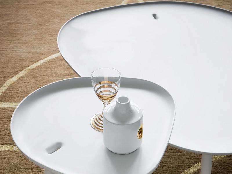 Cristalplant® garden side table | Ninfea by Zanotta