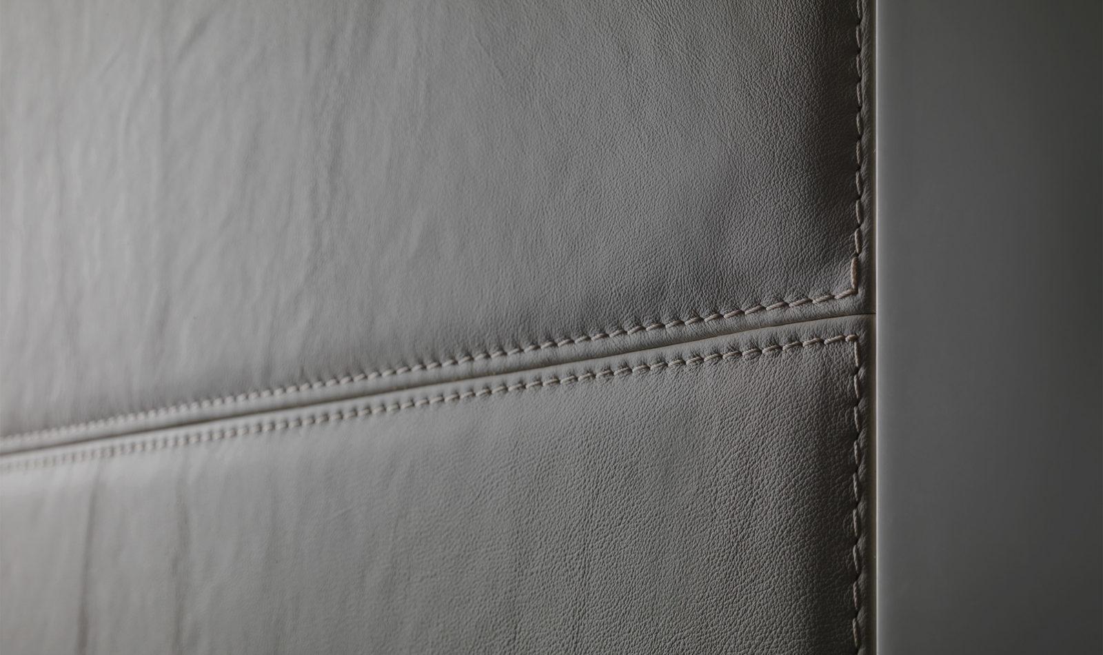 Modular lacquered wardrobe with coplanar doors | Quadra by ALF Dafre