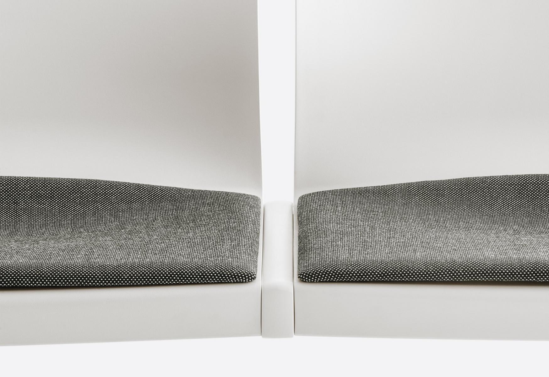 Modular seating | Plural P02003/2004/2006/2009 by Pedrali