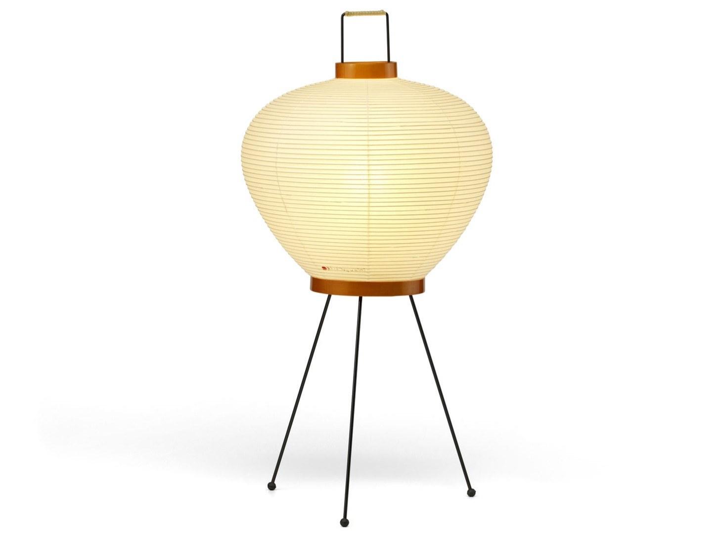 Japanese paper table lamp | Akari 3a by Vitra