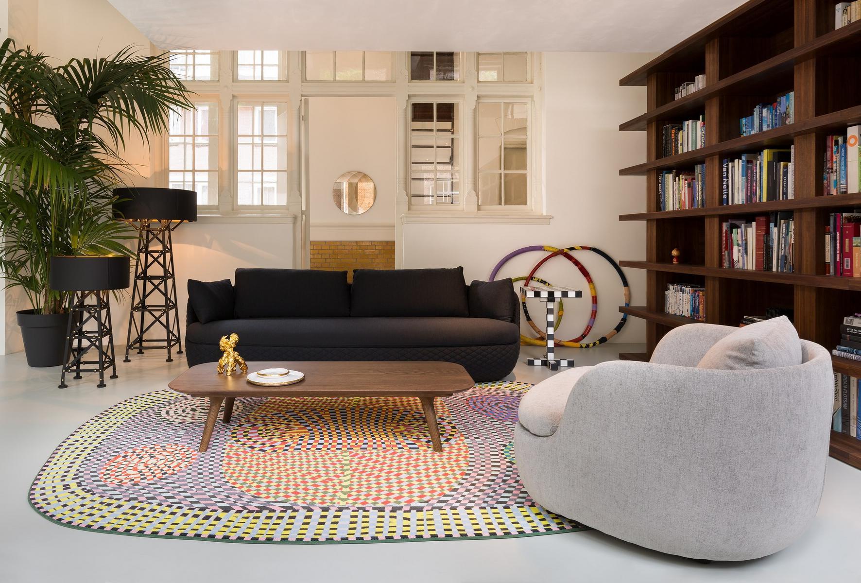 Square wooden coffee table | Chess Table by Moooi