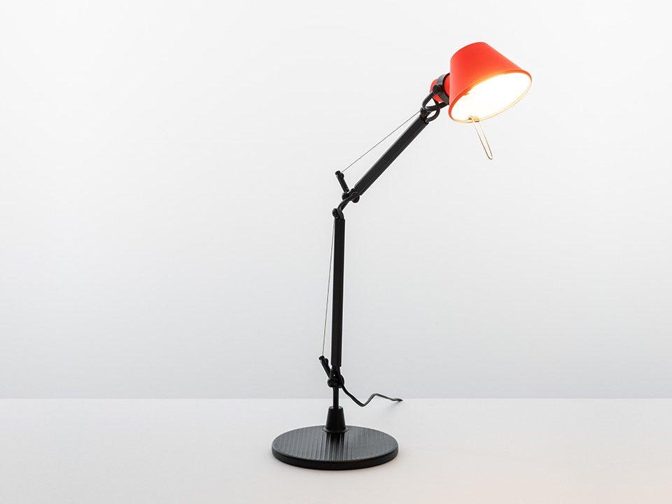 Direct light aluminium desk lamp | Tolomeo Micro Bicolor by Artemide