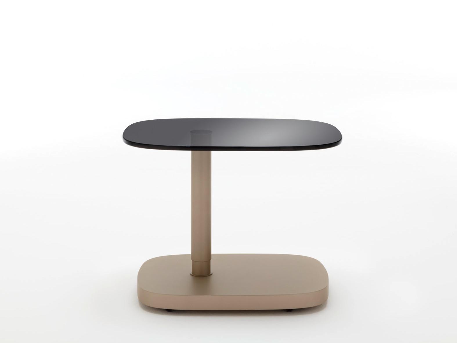 Height-adjustable side table with castors | 8550 by Rolf Benz