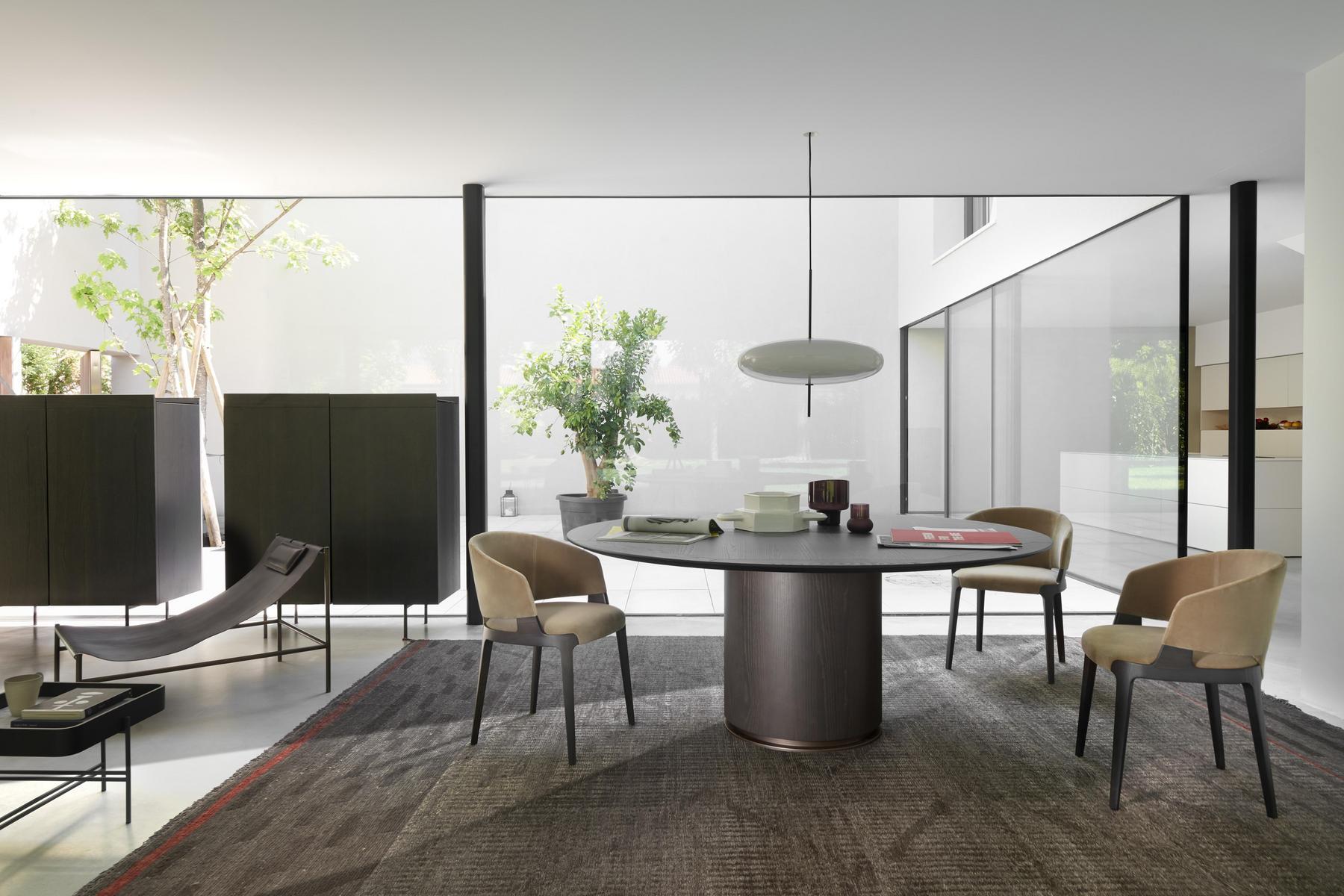 Round wooden table | Otab by Potocco